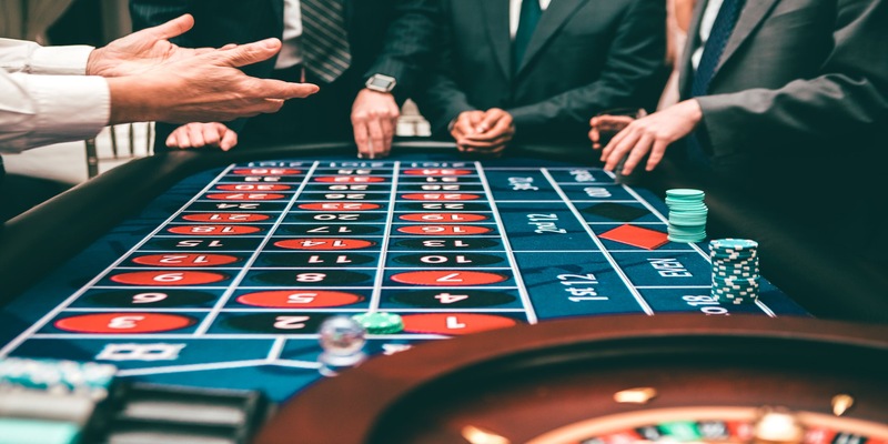 Xây dựng trải nghiệm của người chơi, mô phỏng rõ hình ảnh đấu trường casino